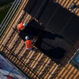 Avec Solstis, BKW Building Solutions renforce sa présence en Suisse alémanique et devient ainsi fournisseur de solutions photovoltaïques dans toute la Suisse (archives). KEYSTONE/JEAN-CHRISTOPHE BOTT